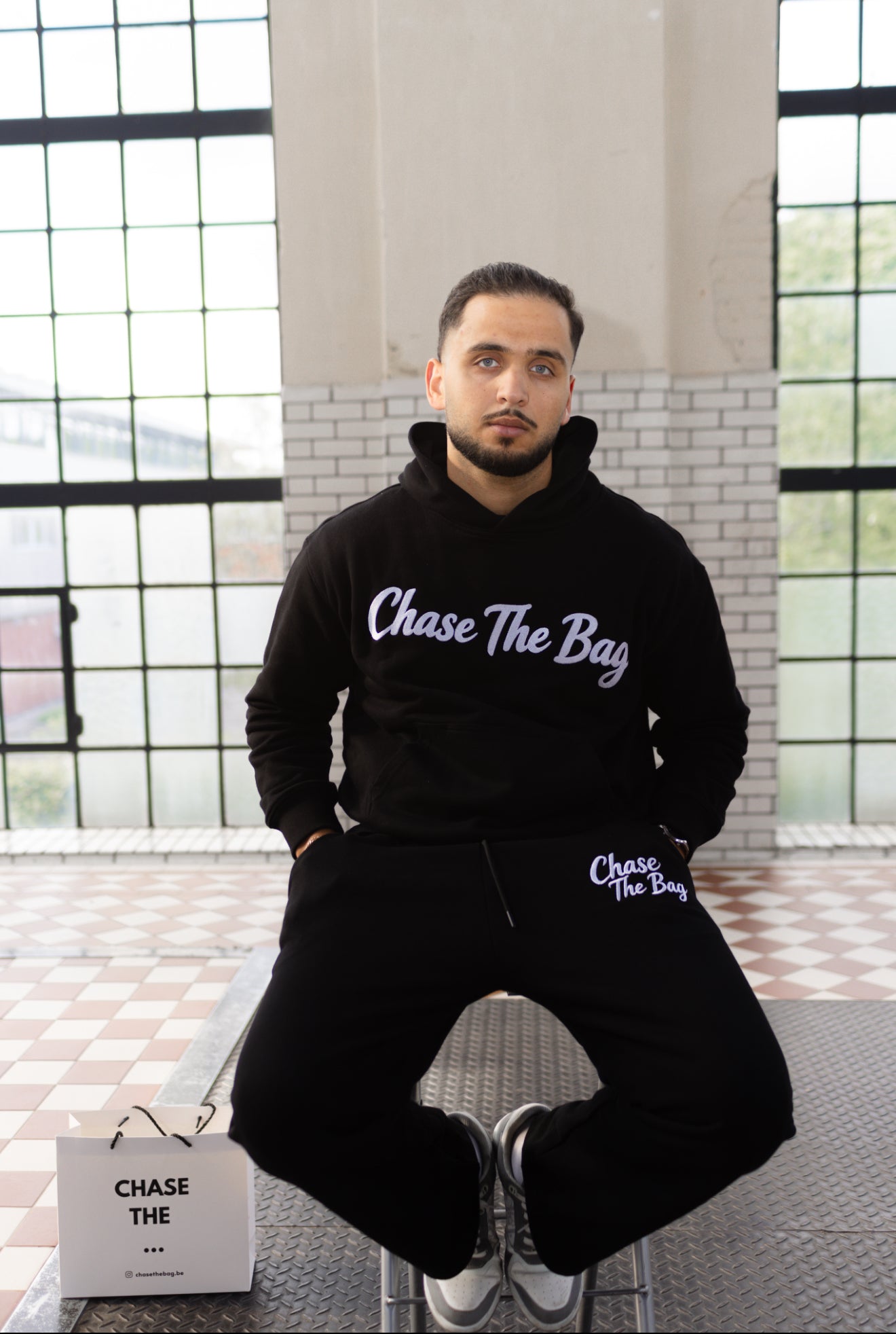 Chase The Bag Tracksuit Black