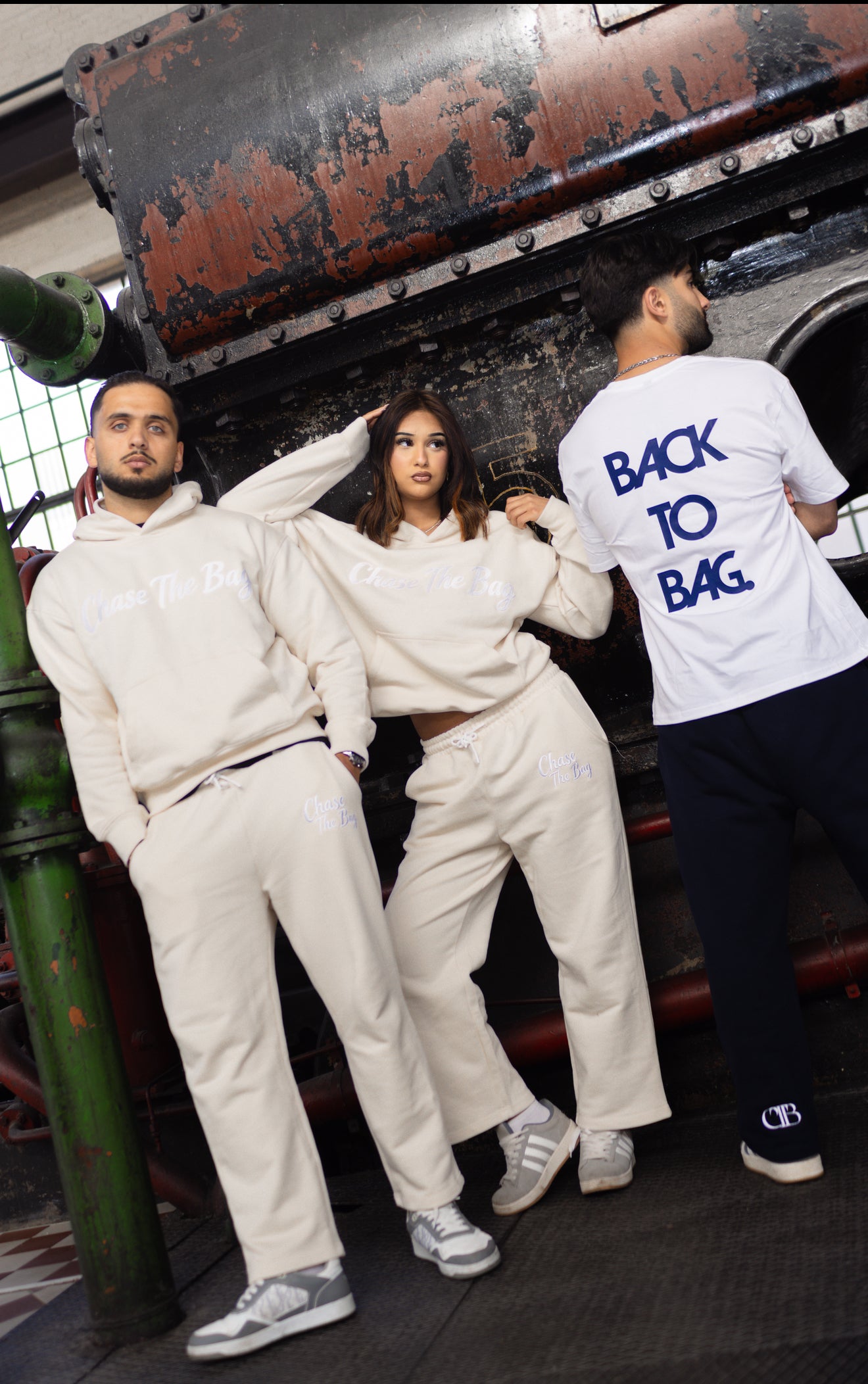 Chase The Bag Tracksuit Beige