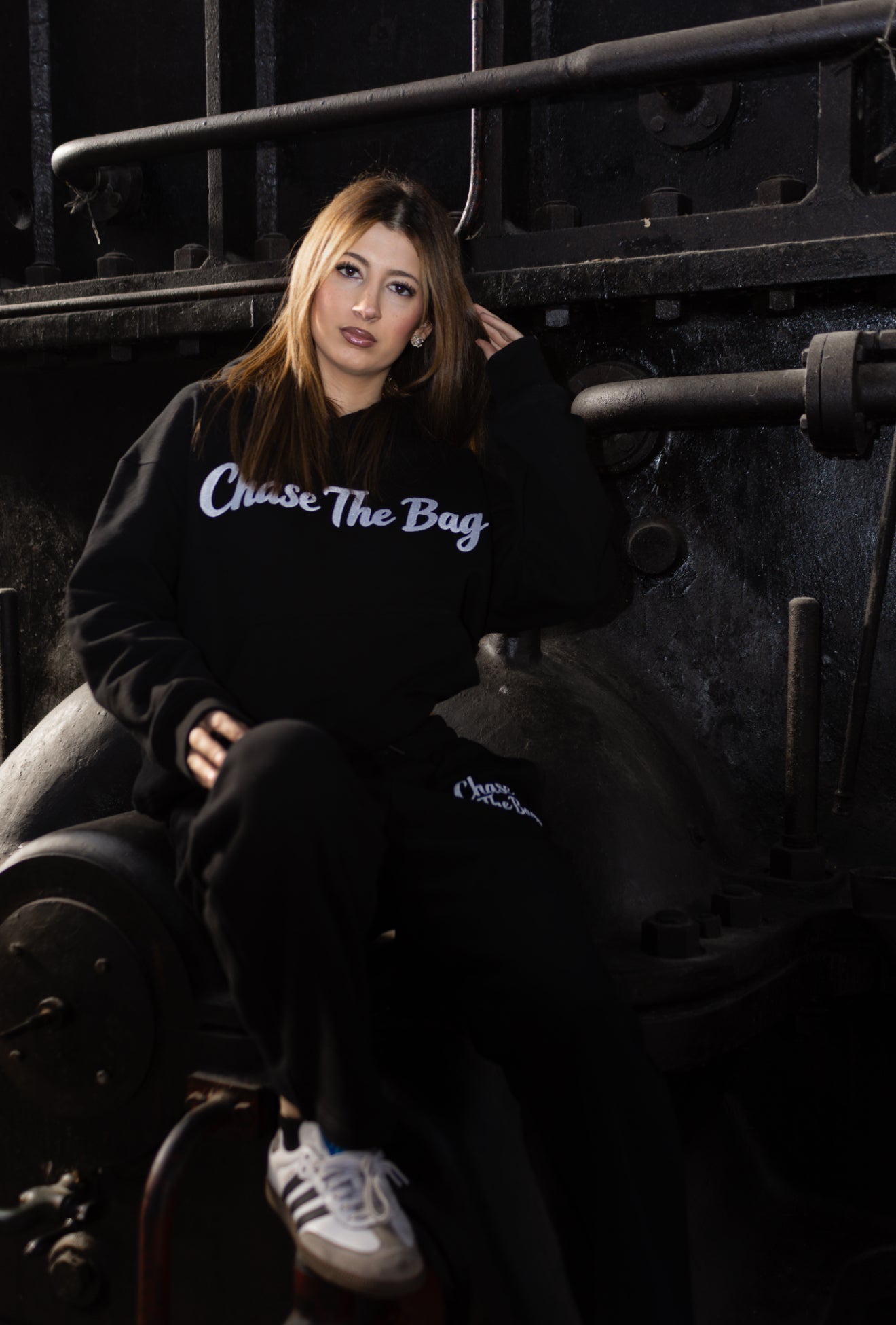 Chase The Bag Tracksuit Black